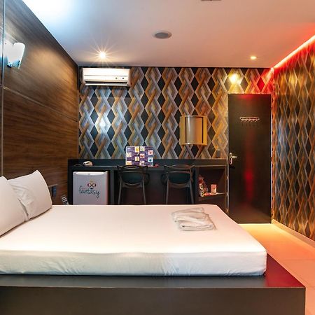 Motel Fantasy 3 (Adults Only) Белу-Оризонти Экстерьер фото