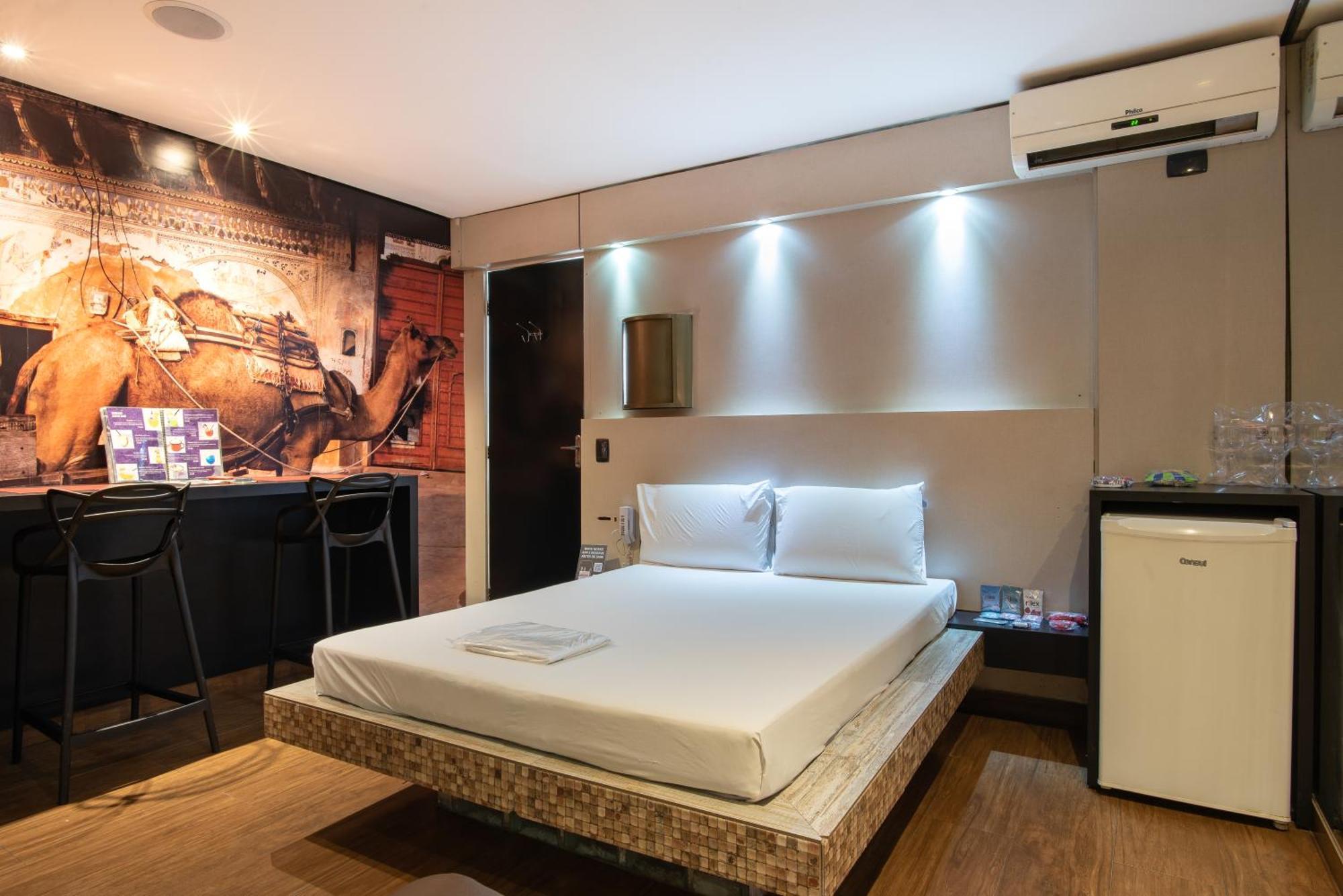 Motel Fantasy 3 (Adults Only) Белу-Оризонти Экстерьер фото