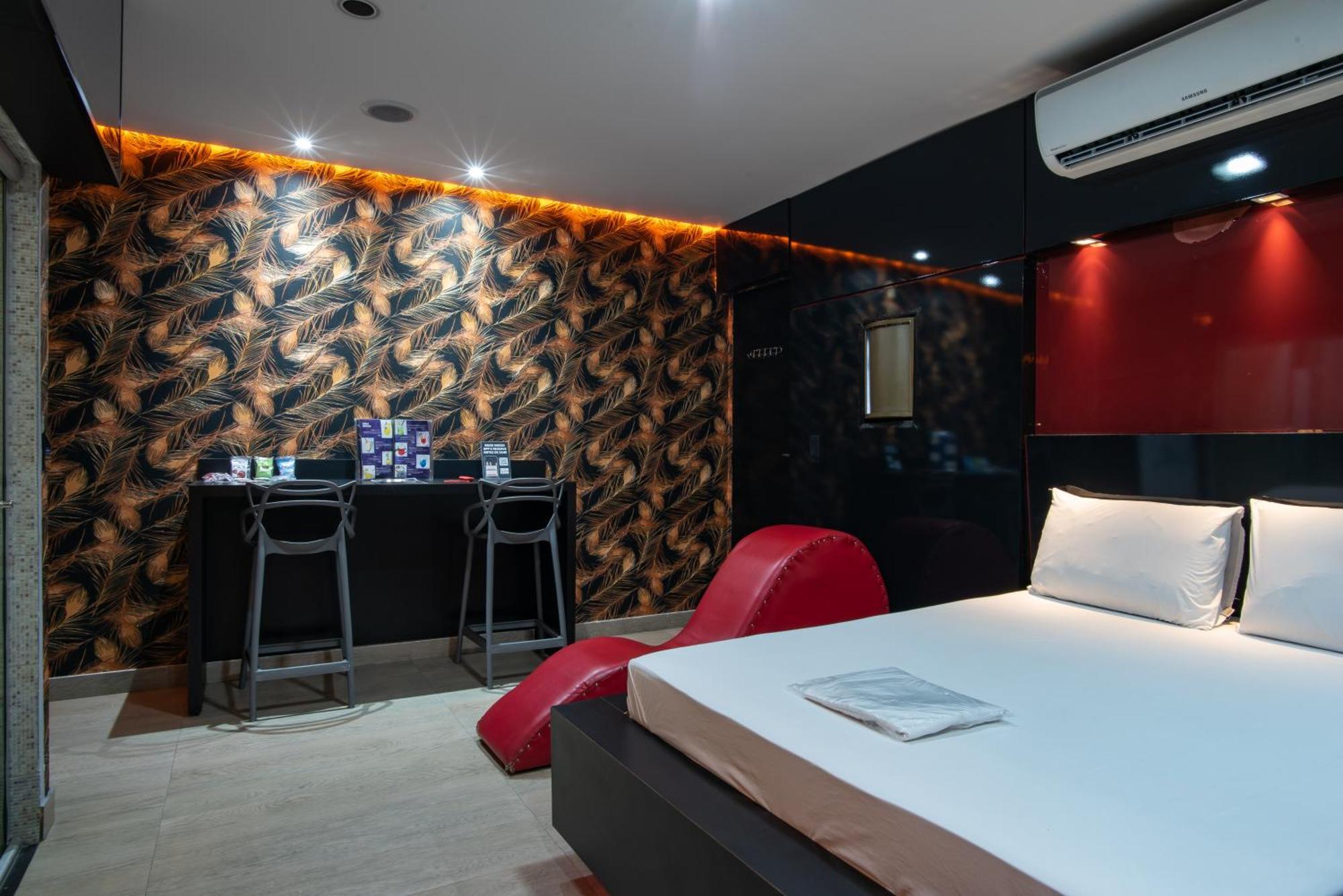 Motel Fantasy 3 (Adults Only) Белу-Оризонти Экстерьер фото